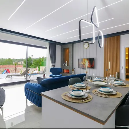Adakiz Hotel 4*